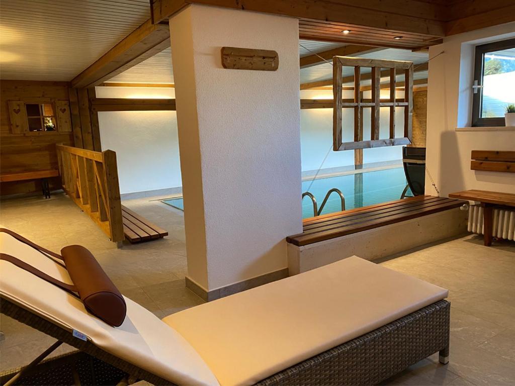Haus Jaeger Ferienwohnungen Mit Indoor-Pool Inkl. Chiemgaukarte Ruhpolding Extérieur photo