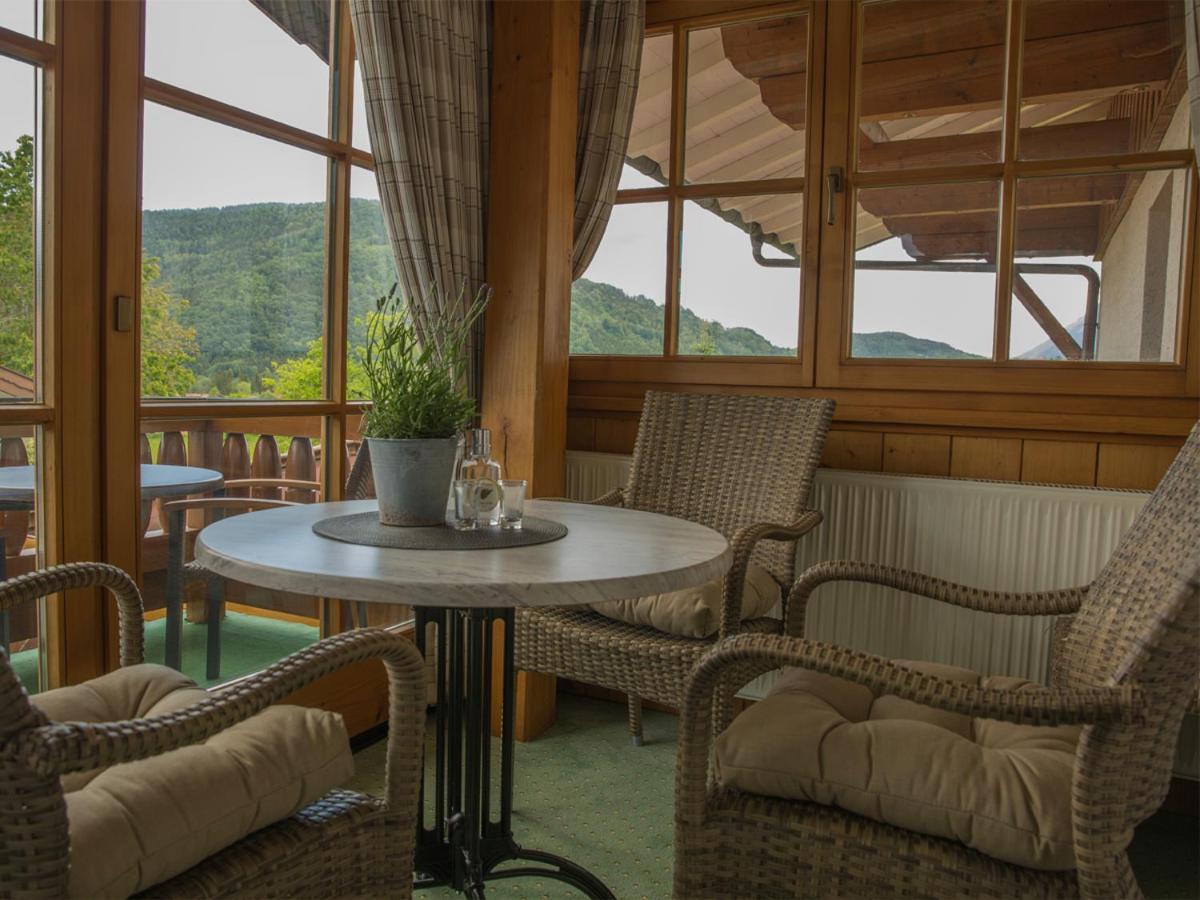 Haus Jaeger Ferienwohnungen Mit Indoor-Pool Inkl. Chiemgaukarte Ruhpolding Extérieur photo