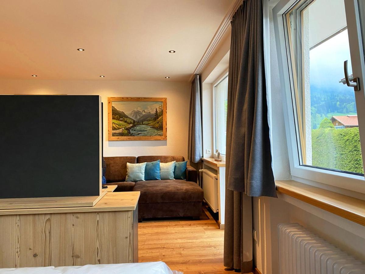 Haus Jaeger Ferienwohnungen Mit Indoor-Pool Inkl. Chiemgaukarte Ruhpolding Extérieur photo